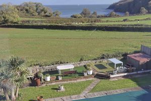 Photo 15- click for photo gallery